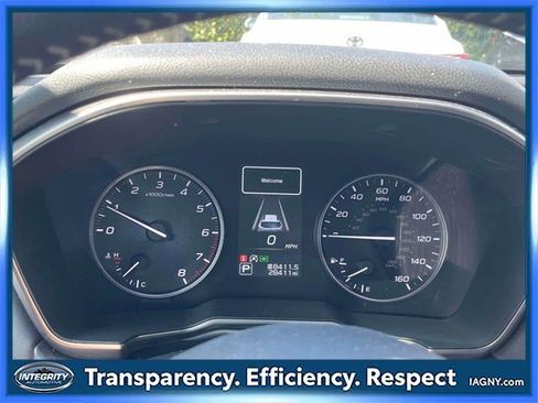 Used 2023 Subaru Outback Limited image 26