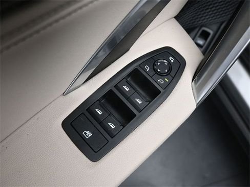 Used 2023 BMW X1 xDrive28i w/ Convenience Package image 13