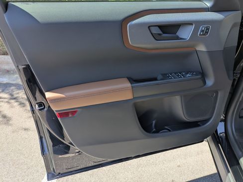 New 2025 Ford Bronco Sport Outer Banks image 10