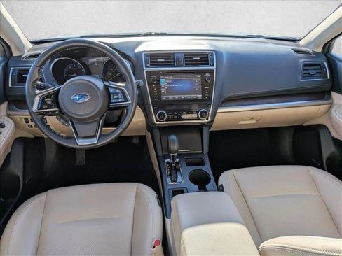 Used 2018 Subaru Outback 2.5i Limited AWD/4WD image 18
