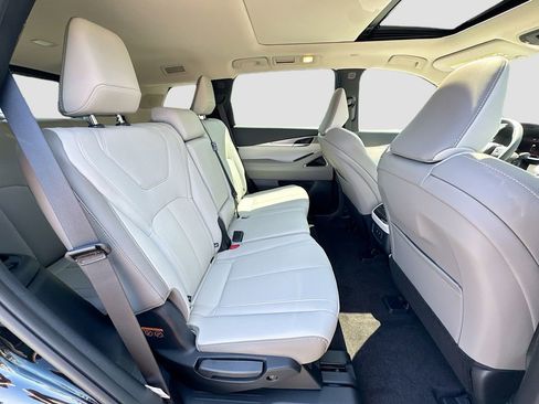 New 2027 INFINITI QX60 Luxe w/ Cargo Package FWD image 30