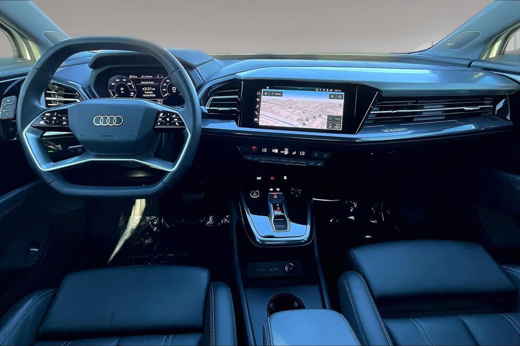 Used 2022 Audi Q4 e-tron Premium Plus AWD/4WD image 7