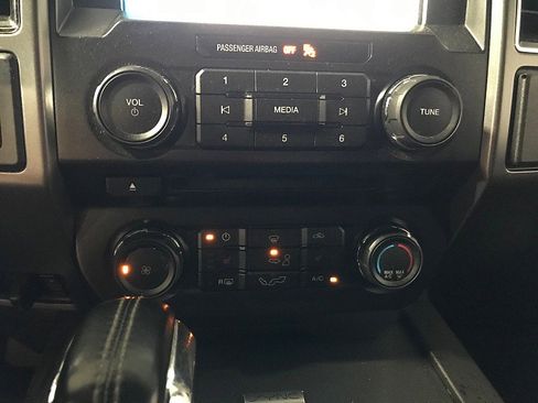 Used 2017 Ford F150 XLT w/ Equipment Group 302A Luxury image 26