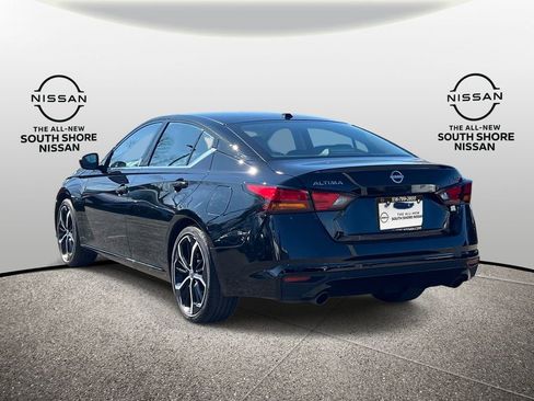 Used 2025 Nissan Altima 2.5 SR image 6