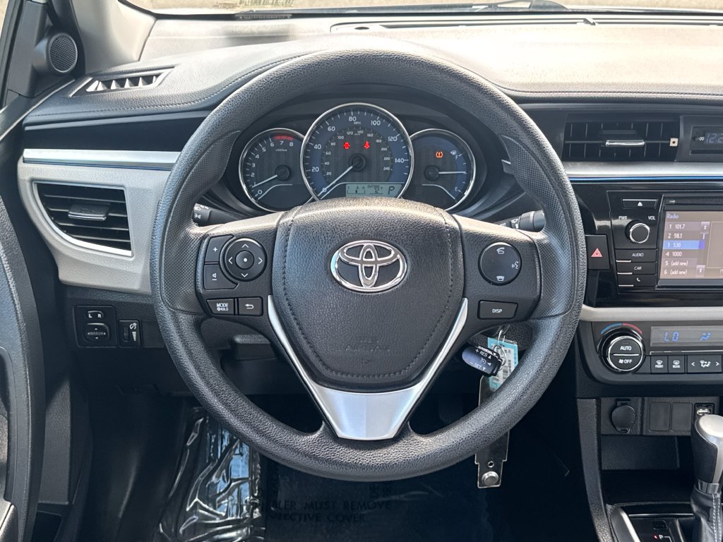 Used 2016 Toyota Corolla LE FWD image 12