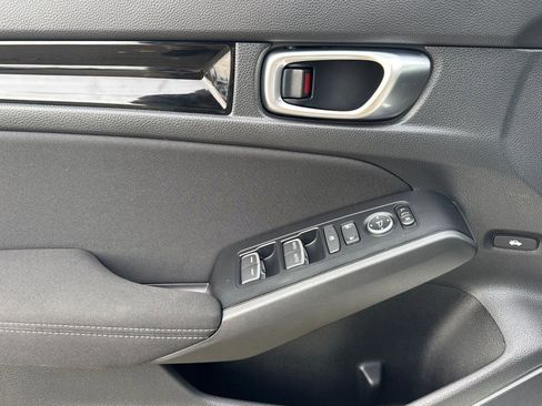 Certified 2025 Honda Civic FWD Hybrid Sedan image 11