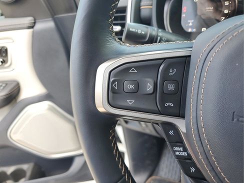 Used 2025 RAM 1500 Tungsten w/ Towing Technology Group image 10