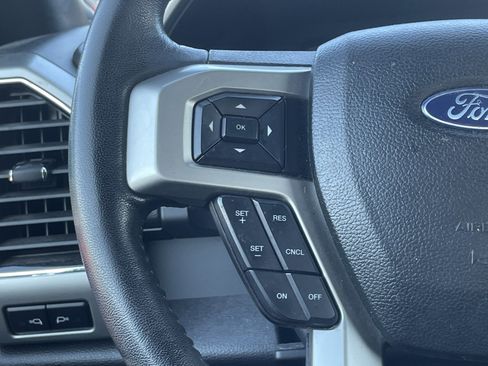 Used 2018 Ford F150 Lariat image 18