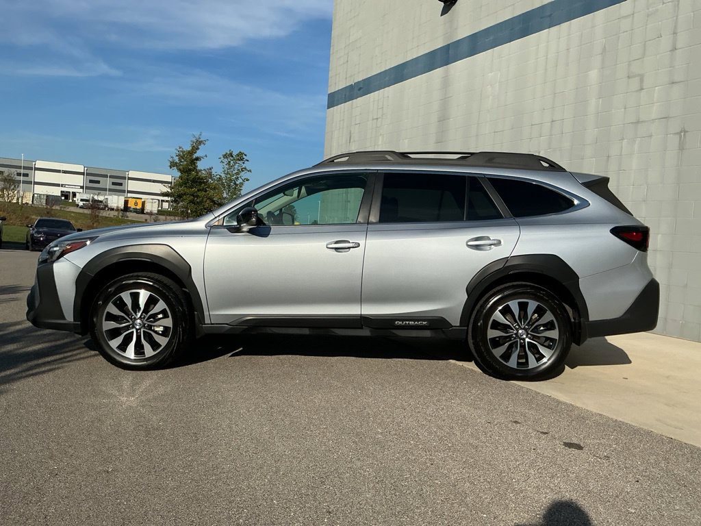 Certified 2024 Subaru Outback Limited AWD/4WD image 7