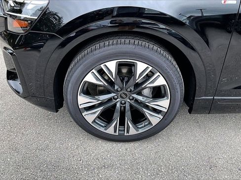 New 2026 Audi Q8 Premium Plus image 13