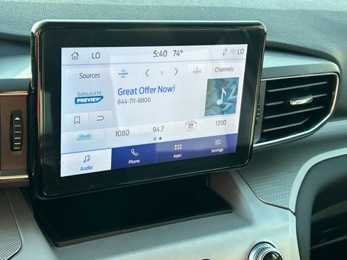 Used 2023 Ford Explorer XLT w/ Equipment Group 202A image 31