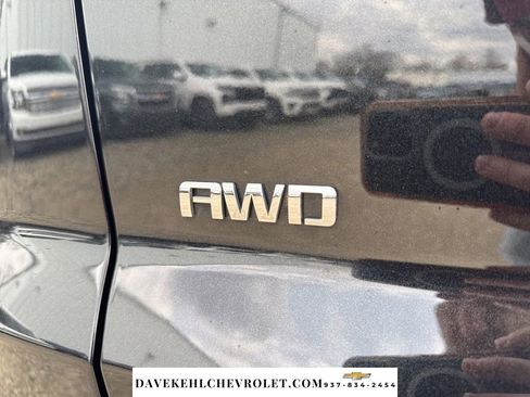 Used 2011 Chevrolet Traverse LT image 43