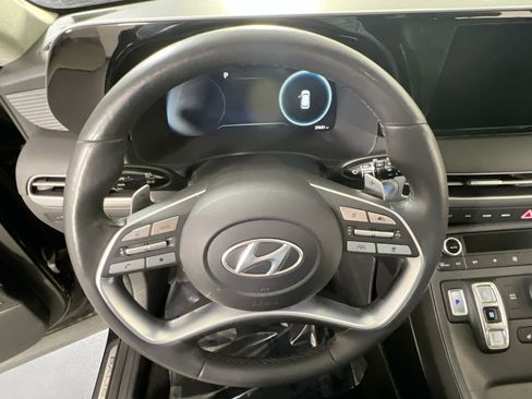 Used 2023 Hyundai Palisade Limited image 11