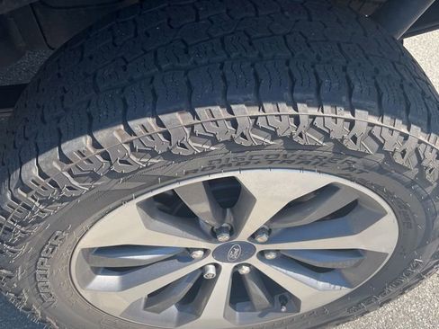 Used 2019 Ford F150 XL w/ Equipment Group 101A Mid AWD/4WD image 8