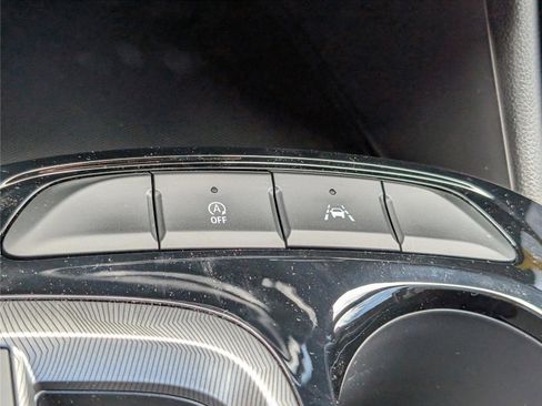 New 2026 Buick Envista Sport Touring FWD image 20