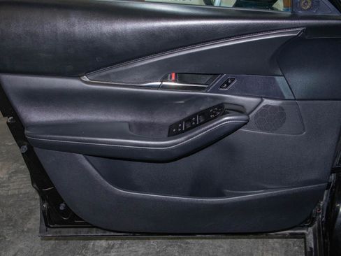 Used 2025 MAZDA CX-30 AWD 2.5 S w/ Preferred Package image 10