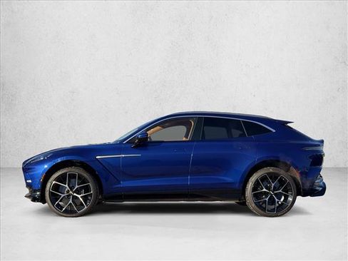 Used 2026 Aston Martin DBX 707 AWD/4WD image 2