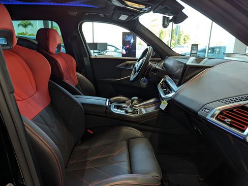 Used 2025 BMW XM Label Red image 34