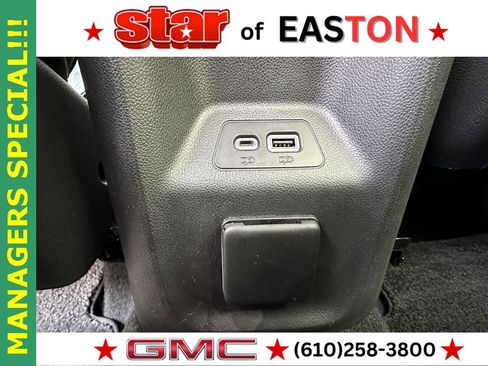 Used 2021 Buick Envision Avenir w/ Technology Package II image 23