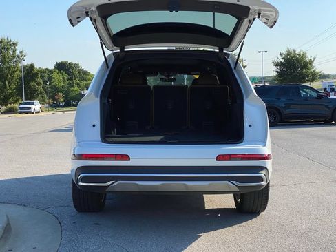 Used 2020 Audi Q7 2.0T Premium Plus w/ Premium Plus Package AWD/4WD image 7