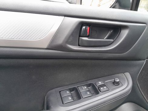 Used 2017 Subaru Legacy 2.5i w/ Alloy Wheel Package image 10