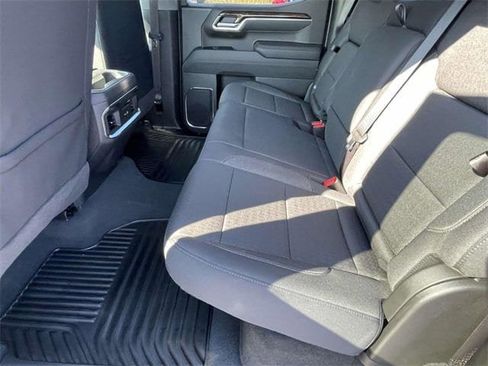 New 2026 GMC Sierra 1500 Elevation image 9