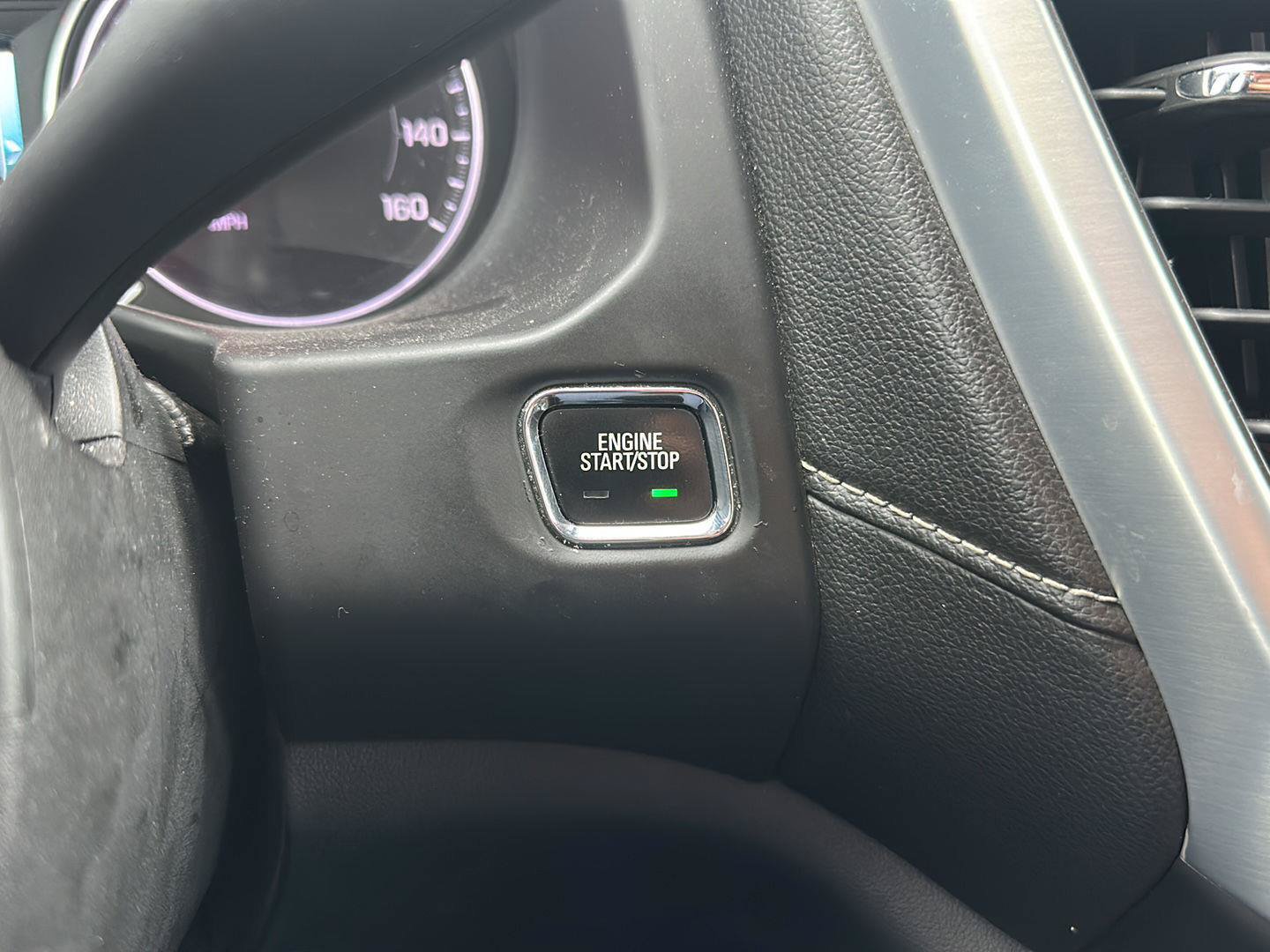 Used 2018 GMC Acadia SLT AWD/4WD image 21