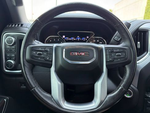 Used 2022 GMC Sierra 1500 SLT w/ SLT Premium Plus Package AWD/4WD image 23
