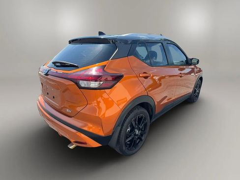 Used 2021 Nissan Kicks SV w/ Exterior Package FWD image 9