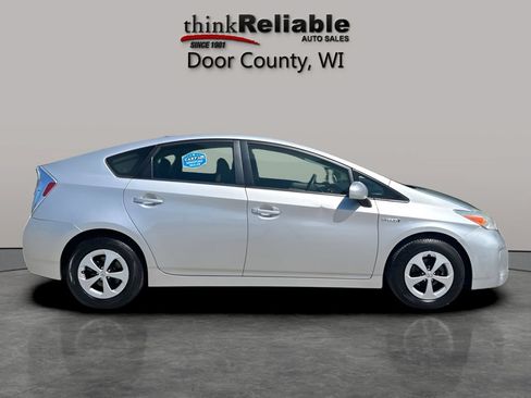Used 2014 Toyota Prius Two FWD image 7