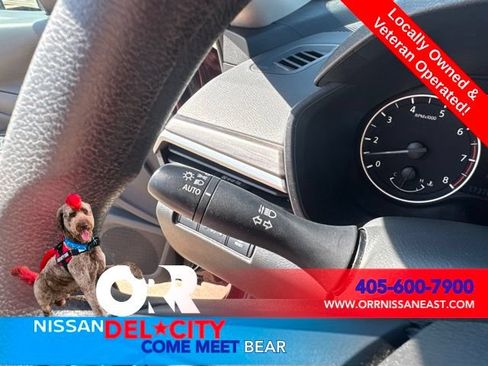 Used 2025 Nissan Altima 2.5 SV FWD image 20