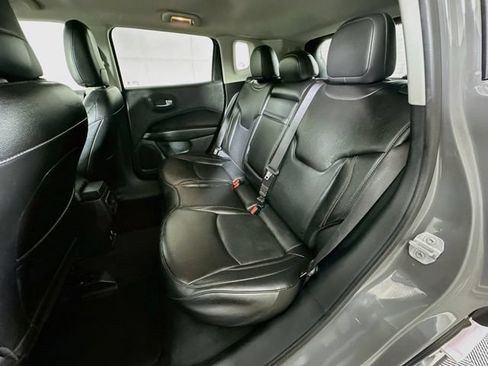 Used 2019 Jeep Compass Limited AWD/4WD image 27