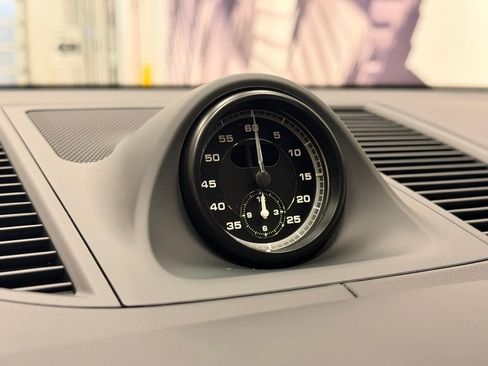 New 2026 Porsche Macan S image 29