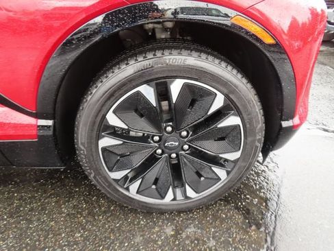 Used 2025 Chevrolet Blazer EV RS AWD/4WD image 10