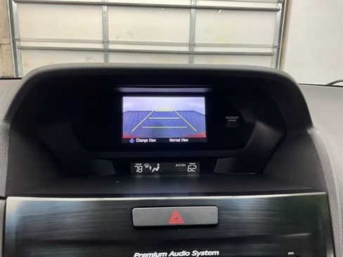 Used 2015 Acura ILX w/ Premium Package FWD image 5