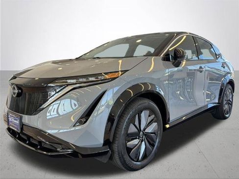 Certified 2024 Nissan Ariya FWD image 2