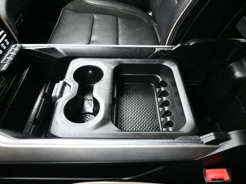 Used 2020 RAM 1500 Laramie image 25