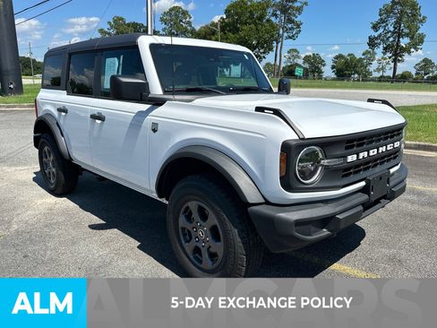 Used 2025 Ford Bronco Big Bend AWD/4WD image 3