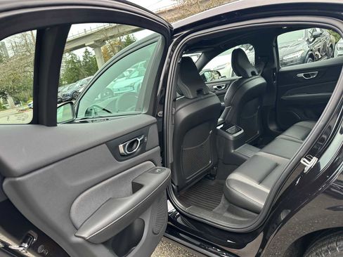 Certified 2024 Volvo S60 T8 Ultimate image 15