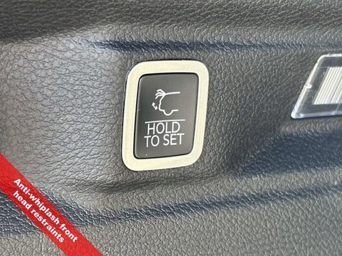 New 2025 Jeep Grand Cherokee L Limited image 41