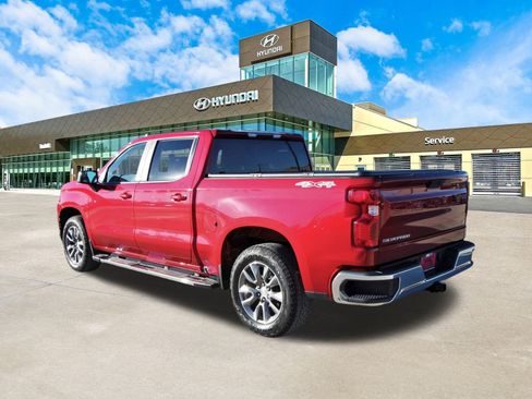 Used 2022 Chevrolet Silverado 1500 LT image 8