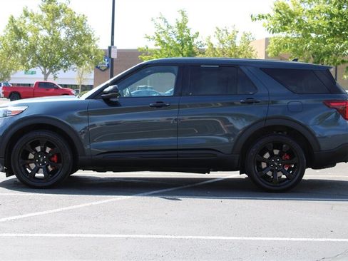 Used 2022 Ford Explorer ST w/ Equipment Group 401A AWD/4WD image 12
