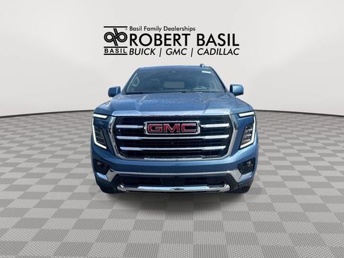 New 2026 GMC Yukon XL Elevation w/ Elevation Premium Package AWD/4WD image 3