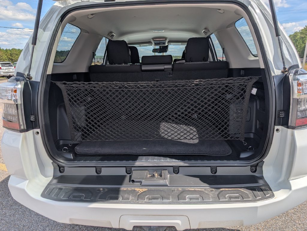 Used 2024 Toyota 4Runner SR5 AWD/4WD image 31