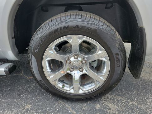 Used 2016 RAM 1500 Laramie w/ Convenience Group image 27