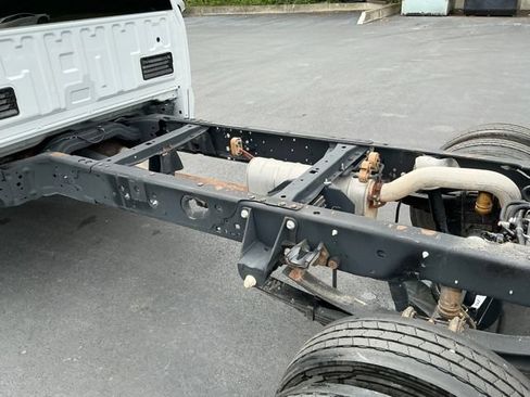 Used 2023 Ford F450 XL w/ Ambulance Prep Package RWD image 7