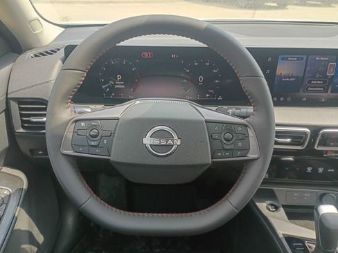 New 2026 Nissan Sentra SR w/ Floor Mat Package image 9