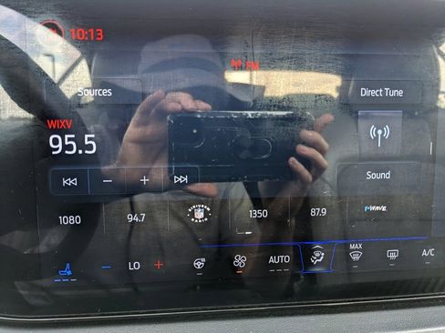 Used 2024 Ford Mustang Premium image 31