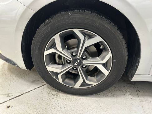 Used 2020 Kia Forte LXS image 7