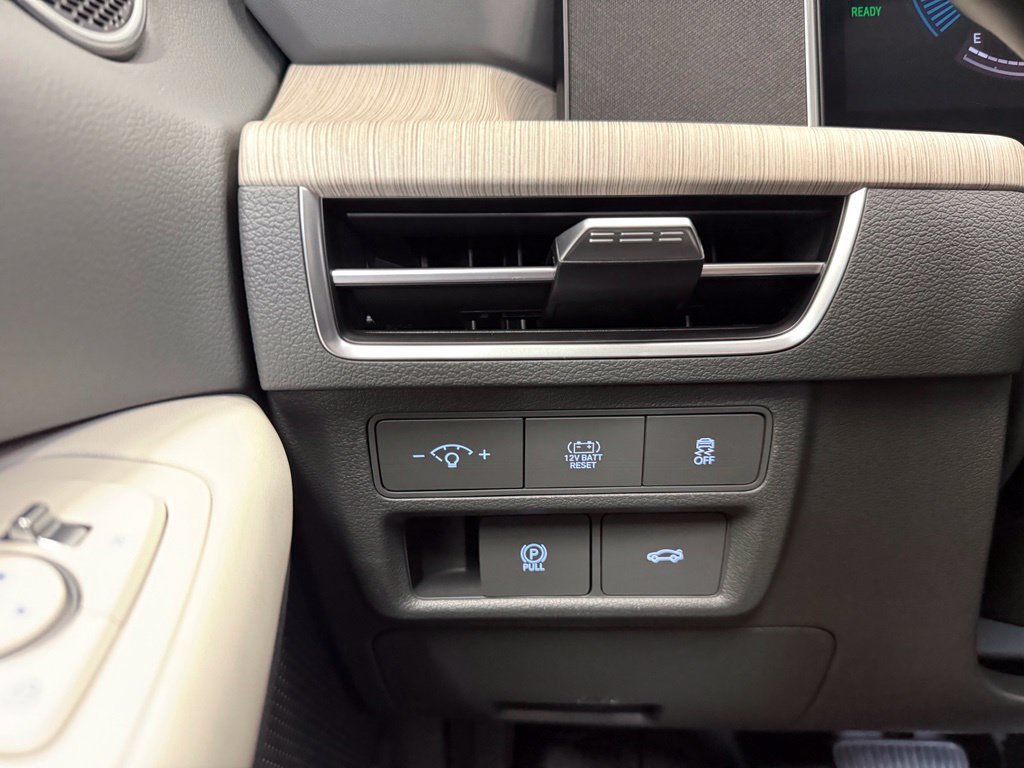 New 2026 Hyundai Sonata Blue FWD image 12